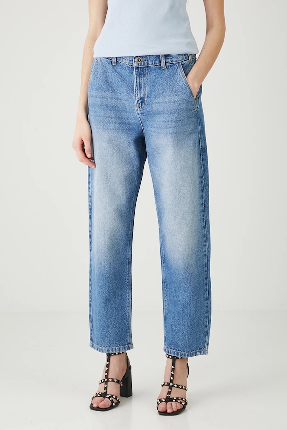 Jeansy bawełniane damskie slouchy z efektem sprania niebieski RW25-SJD103