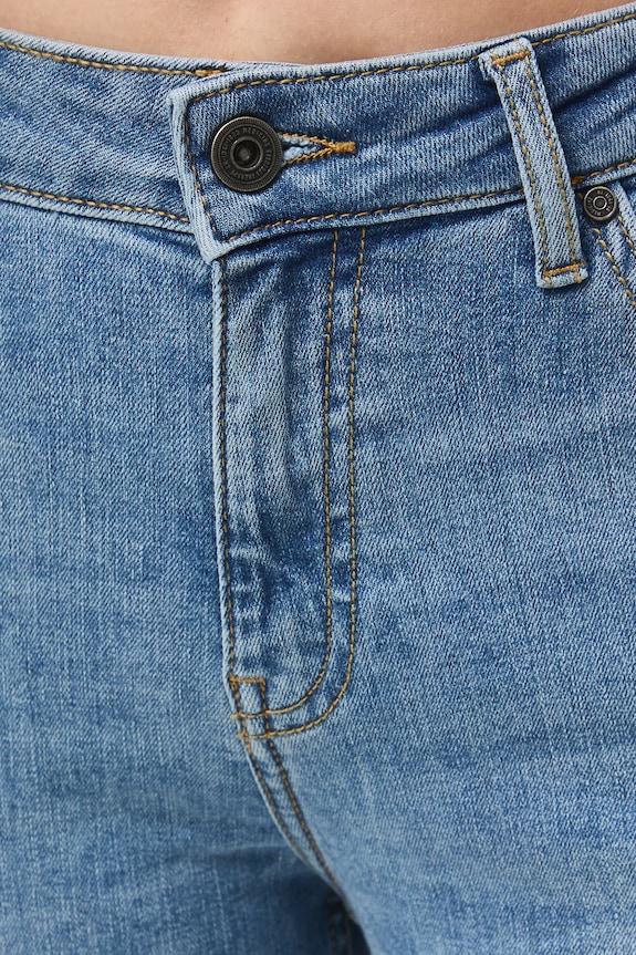 Jeansy damskie slim z efektem sprania niebieski RW25-SJD500