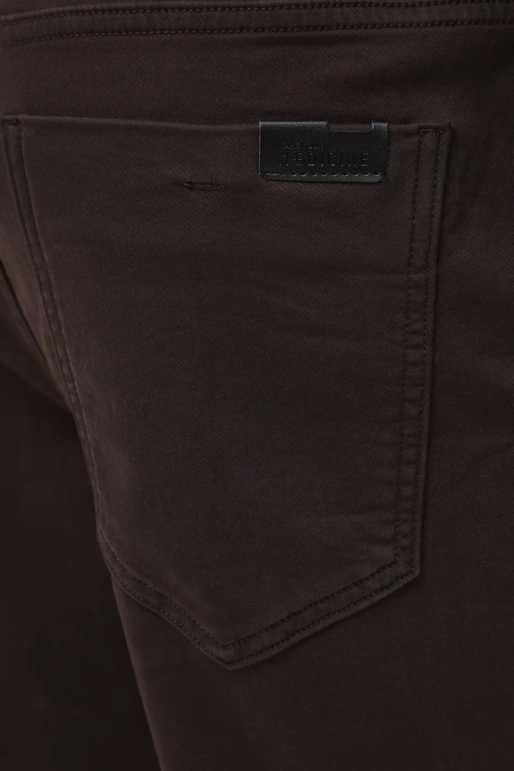 Τζιν παντελόνι Medicine καφέ RW25-SJM031