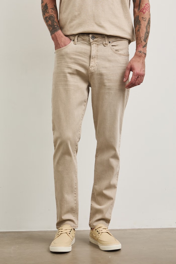 Jeansy męskie tapered z efektem sprania RW25-SJM201 beżowy RS26