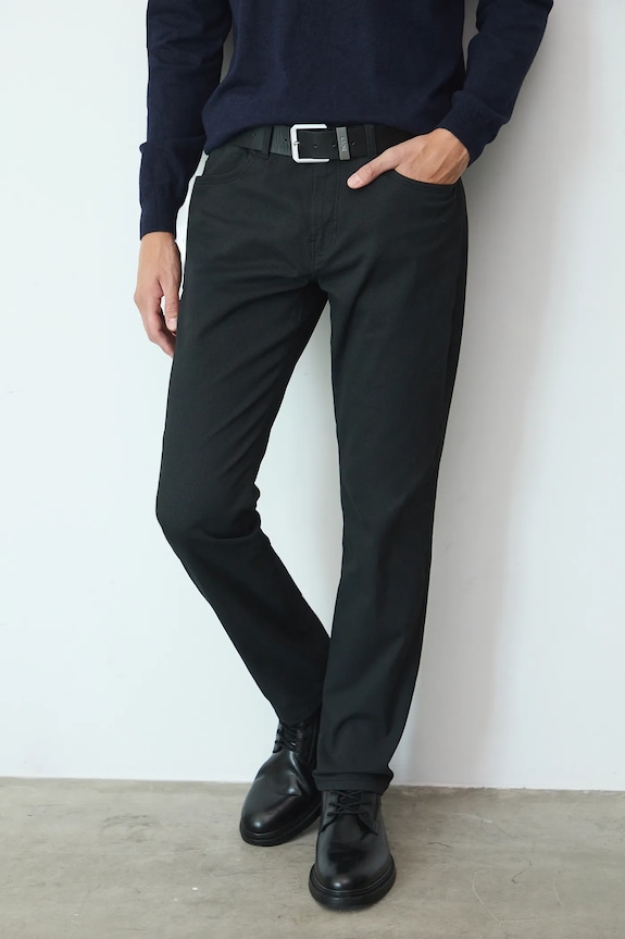 Kalhoty pánské regular, s jemným vzorem látka černá RW25-SPM050