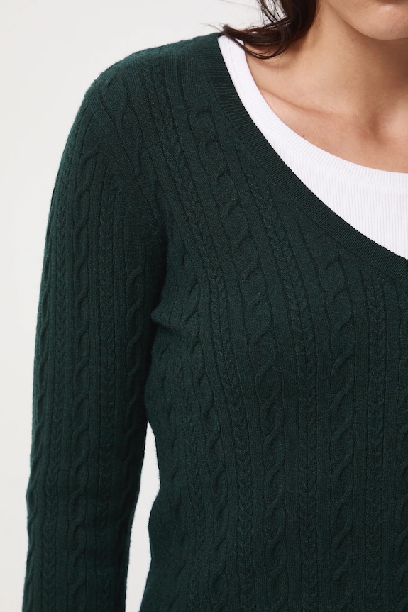 Sweter damski z warkoczowym splotem RW25-SWD052 zielony