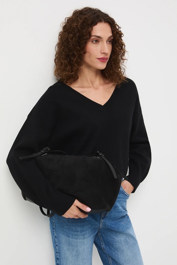 Sweter damski z wiskozą RW25-SWD064 czarny RW25