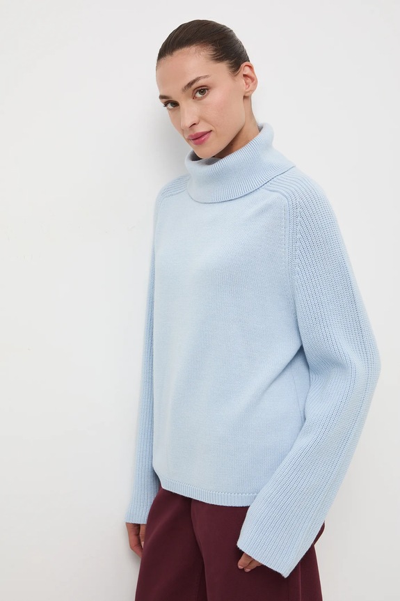 Sweter z wełny merino gładki RW25-SWD812 niebieski RW25