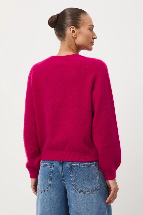 Sweter damski z moherem i wełną czerwony RW25-SWD820