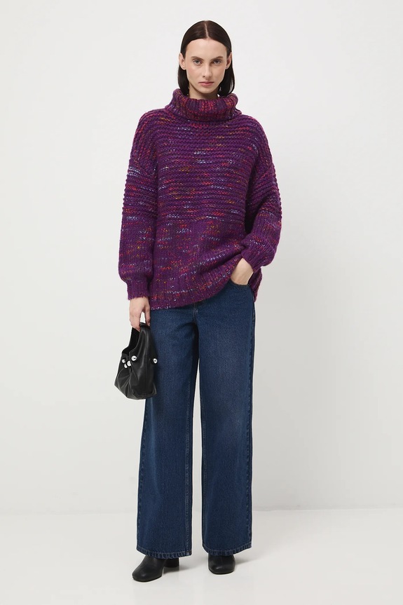 Sweter damski z golfem RW25-SWD905 fioletowy RW25