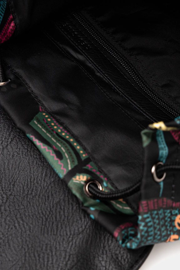 Dámský batoh se vzorem RW25-TPD204 černá