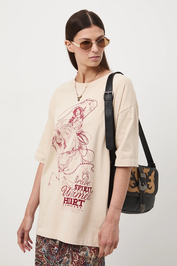 T-shirt bawełniany damski oversize z nadrukiem i haftem okrągły beżowy RW25-TSD400