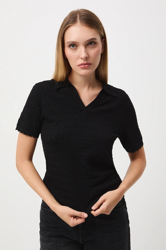 T-shirt damski ażurowy z wiskozą RW25-TSD500 czarny RW25