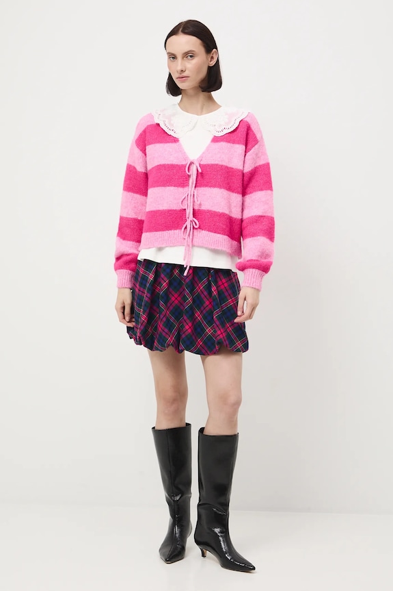 T-shirt damski z ozdobnym kołnierzem RW25-TSD900 beżowy RW25