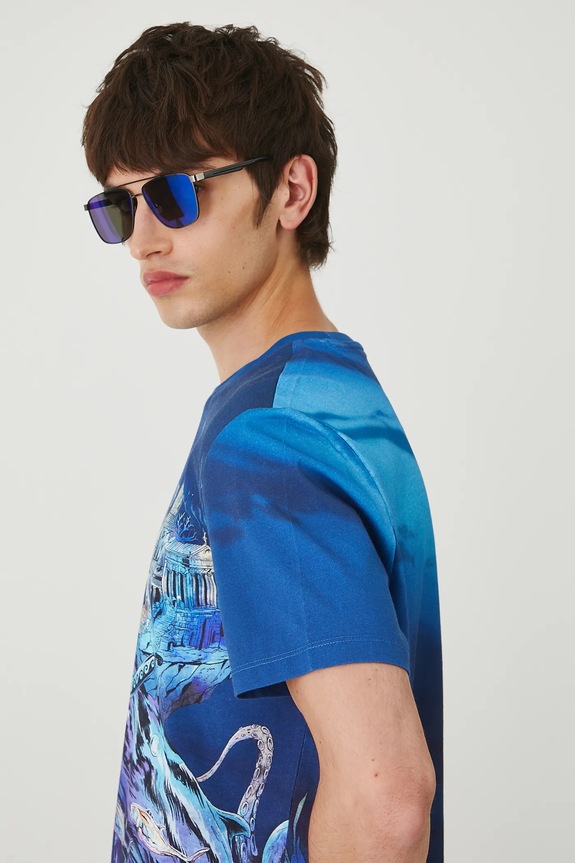 T-shirt bawełniany męski z kolekcji Lands of Legends – Atlantyda RW25-TSM251 granatowy