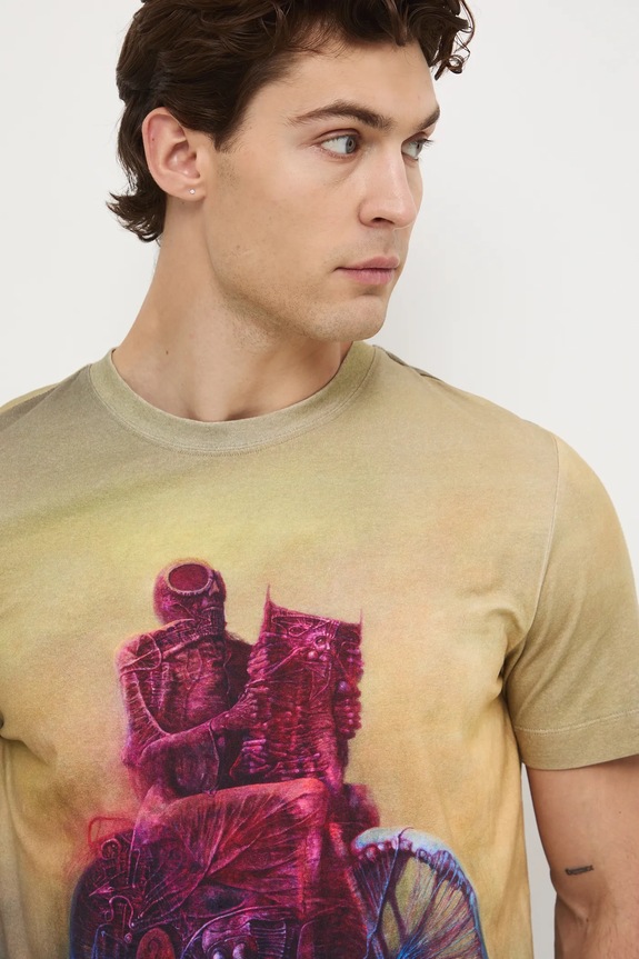 T-shirt męski z kolekcji Zdzisław Beksiński x Medicine RW25-TSMA60 multicolor