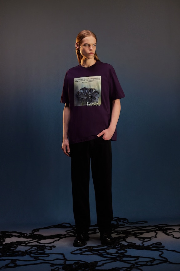 T-shirt bawełniany męski z kolekcji Zdzisław Beksiński x Medicine RW25-TSMA61 fioletowy RW25