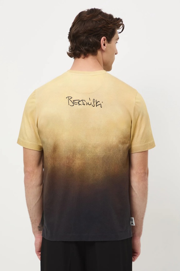 T-shirt bawełniany męski z elastanem z kolekcji Zdzisław Beksiński x Medicine żółty RW25-TSMA64
