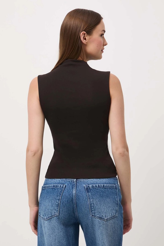 Odzież Top damski prążkowany z modalem RW25-TTD030 brązowy