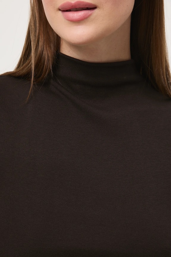 Top damski prążkowany z modalem RW25-TTD030 brązowy