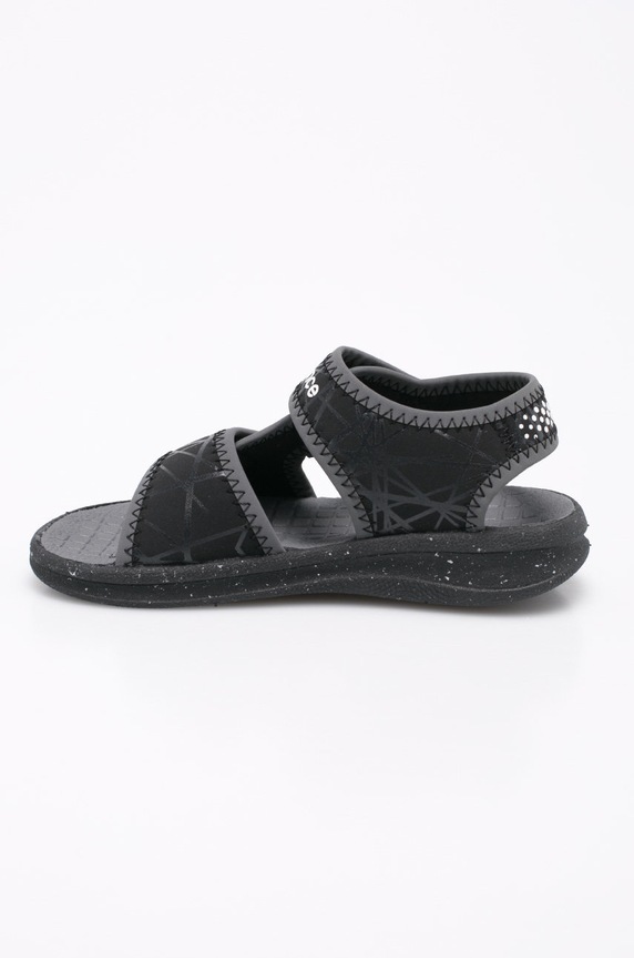 CHLAPEC New Balance - Dětské sandály K2031BKW K2031BKW černá