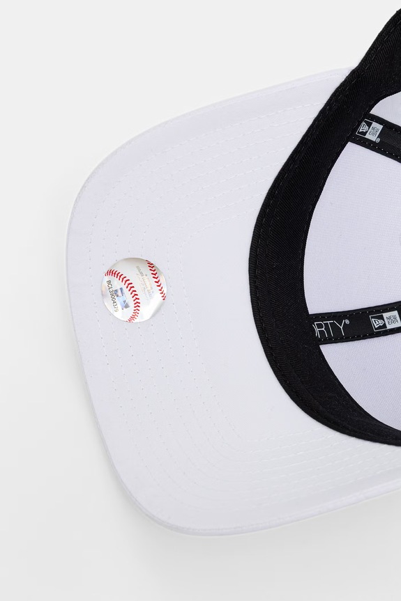 New Era siltes sapka férfi FLAWLESS 9FORTY® 11209938 fehér