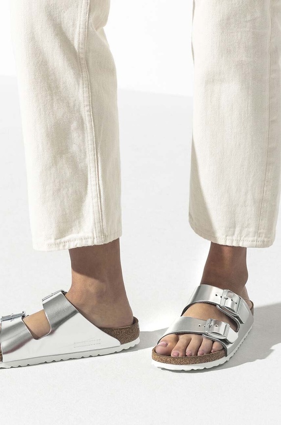 Δερμάτινες παντόφλες Birkenstock Arizona 1005960