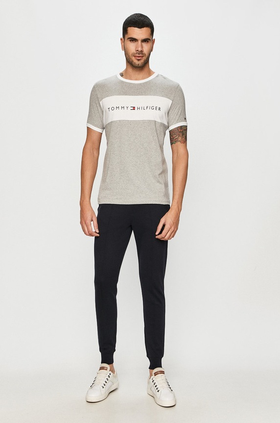 Tommy Hilfiger - T-shirt UM0UM01170 UM0UM01170 szary AA00