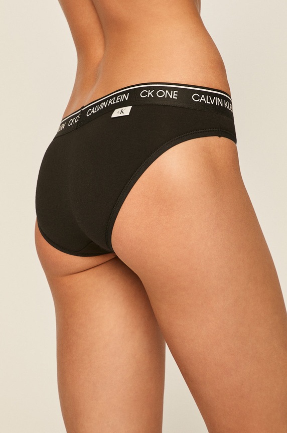 Kalhotky Calvin Klein Underwear 000QF5735E černá AA00
