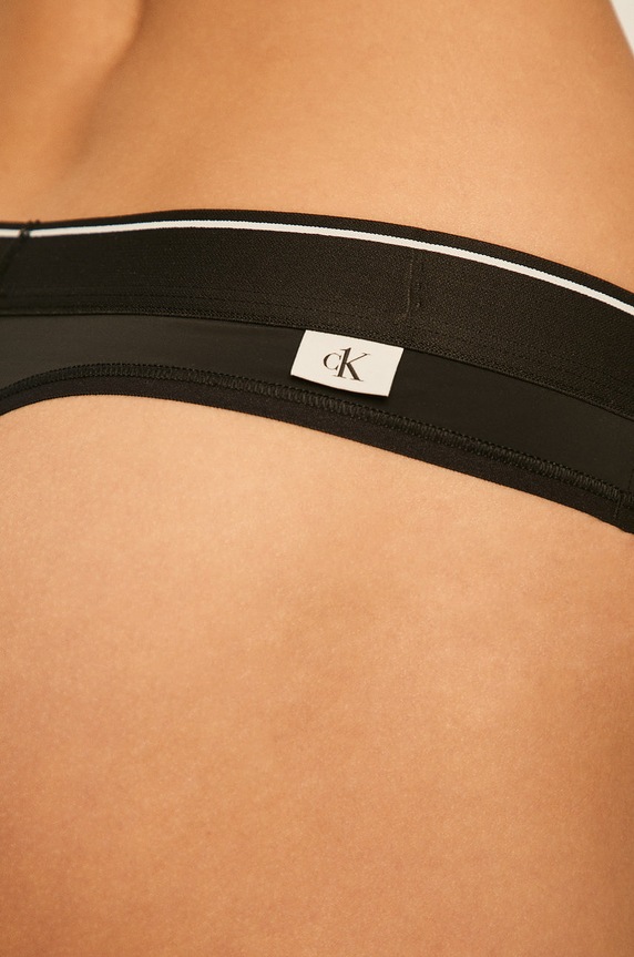 Calvin Klein Underwear - Stringi CK One czarny 000QF5743E