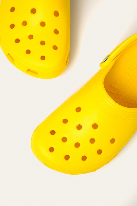 Natikače Crocs Classic zlatna CROCS.CLASSIC.10001