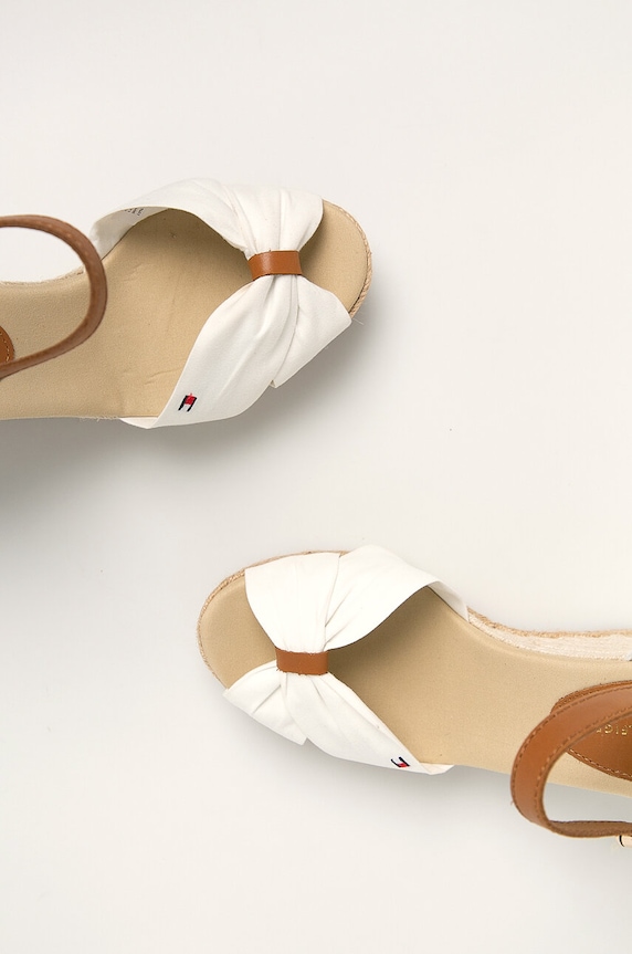Πέδιλα Tommy Hilfiger BASIC OPENED TOE HIGH WEDGE FW0FW04784