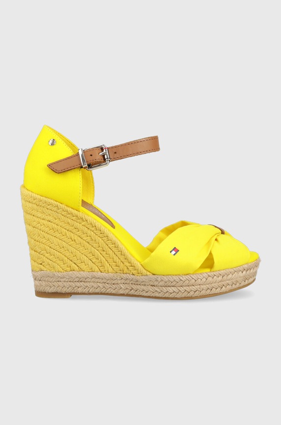 Πέδιλα Tommy Hilfiger BASIC OPENED TOE HIGH WEDGE υφασμάτινο κίτρινο FW0FW04784