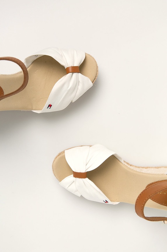 Πέδιλα Tommy Hilfiger BASIC OPENED TOE HIGH WEDGE FW0FW04784