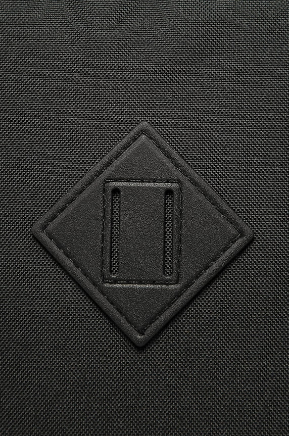 Dakine - Plecak 10002608 czarny SS22