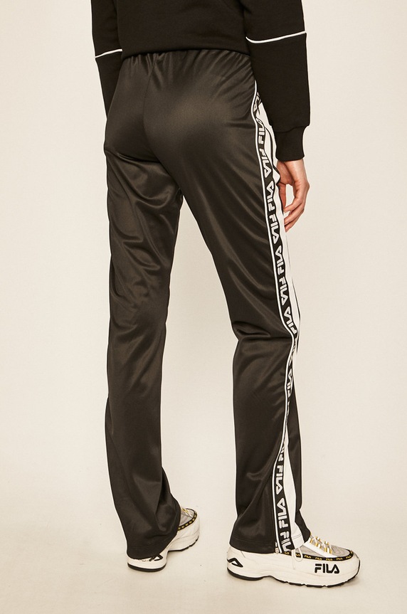 Îmbrăcăminte Fila - Pantaloni 687688 negru