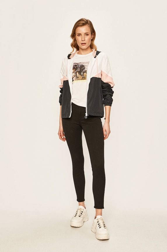 Wrangler jeansy Skinny Crop Black W28MJT100 czarny AA00