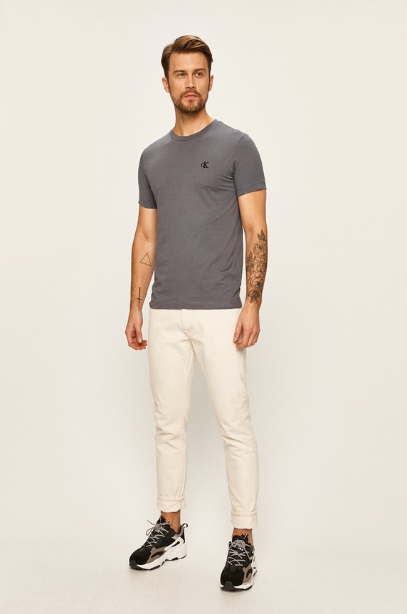 Tričko Calvin Klein Jeans J30J314544 námořnická modř AA00