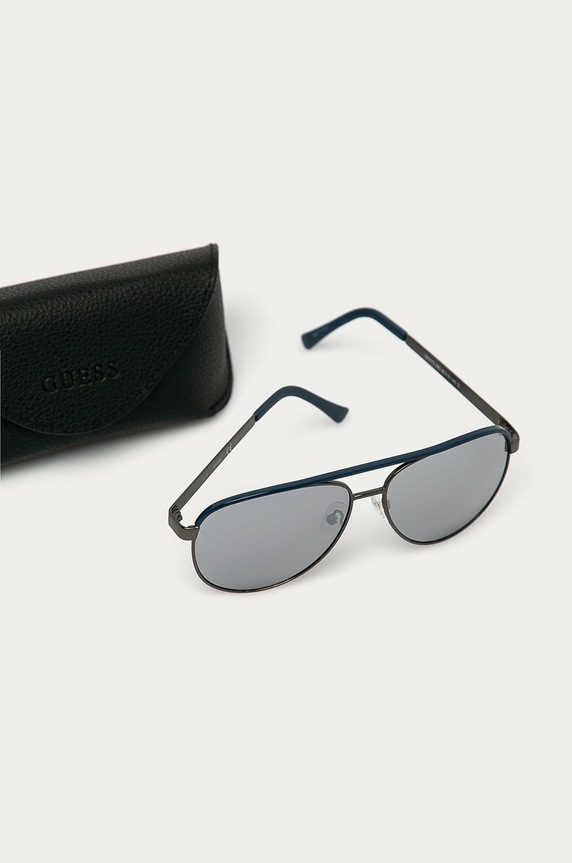 Guess Ochelari de soare gri GF0172.08C