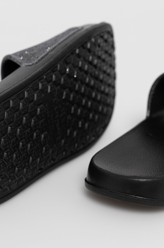 Cipők Coqui papucs 7082.301.TORA fekete