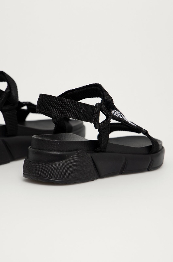 Boty Sandály Steve Madden SM11001524 černá