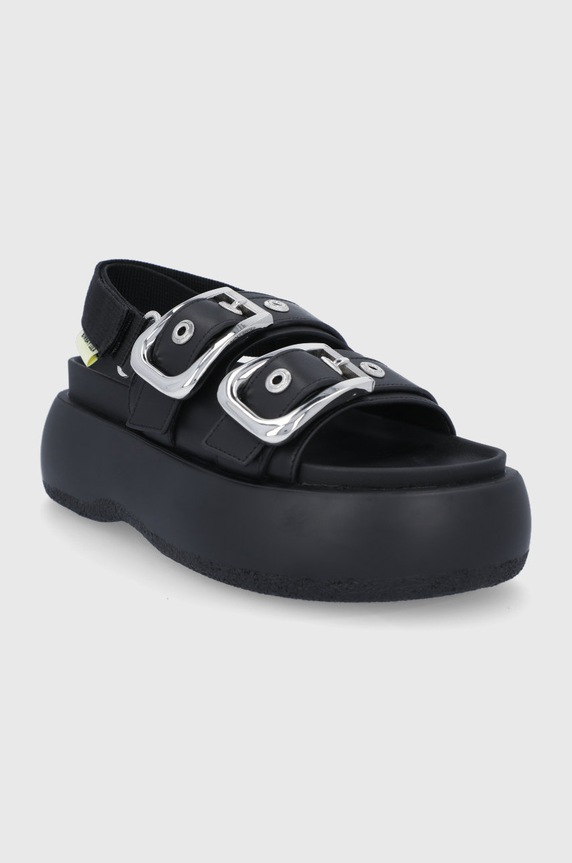Bimba Y Lola Sandały 211BZ1512.T1000 czarny SS21
