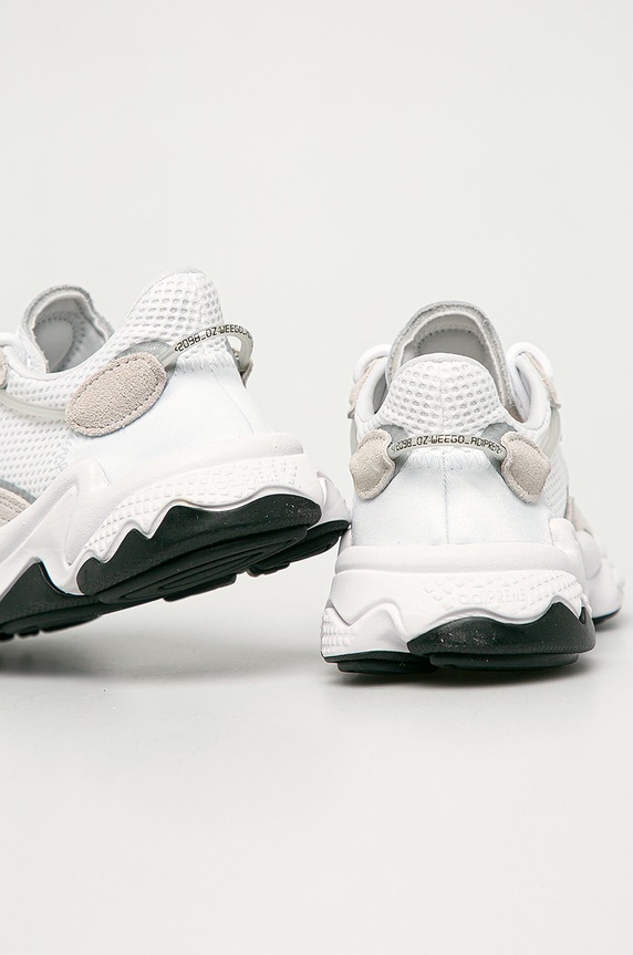 Dziewczynka adidas Originals - Buty Ozweego EE7773 biały