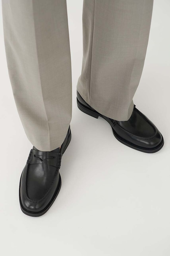 Vagabond Shoemakers - Bőr mokaszin Mario 4961.001.20 fekete