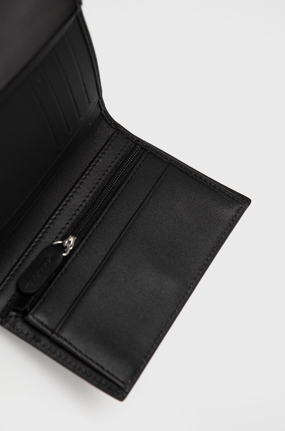 Δερμάτινο πορτοφόλι Lacoste NH2368FG μαύρο
