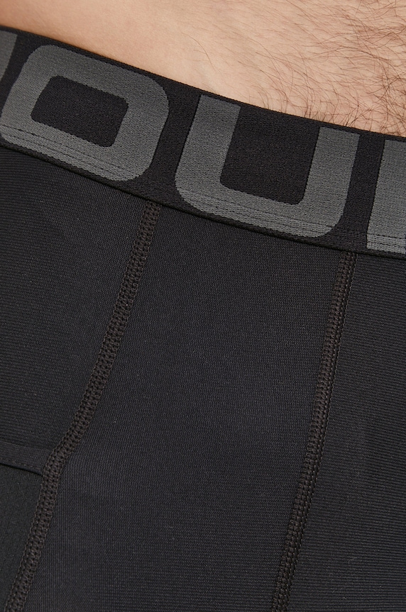Under Armour szorty treningowe 1361596 czarny AW23