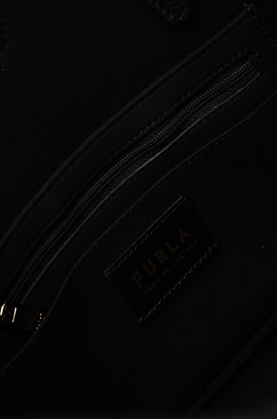Furla - Kožená kabelka Net BZT0FUA.HSF000.O6000 čierna