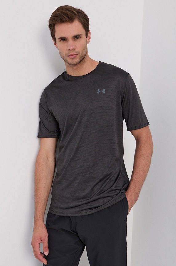 Under Armour T-shirt 1361426 1361426 czarny AW21