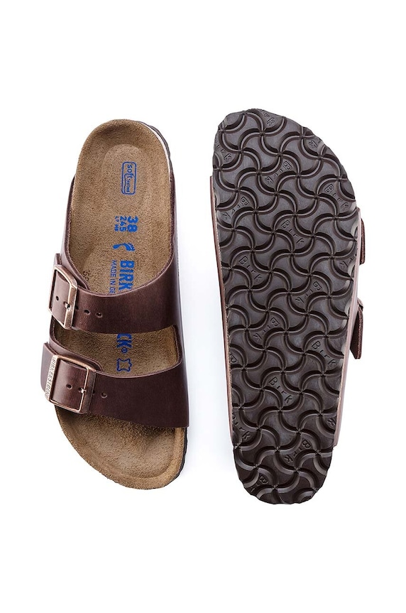 Δερμάτινες παντόφλες Birkenstock Arizona 452763 καφέ