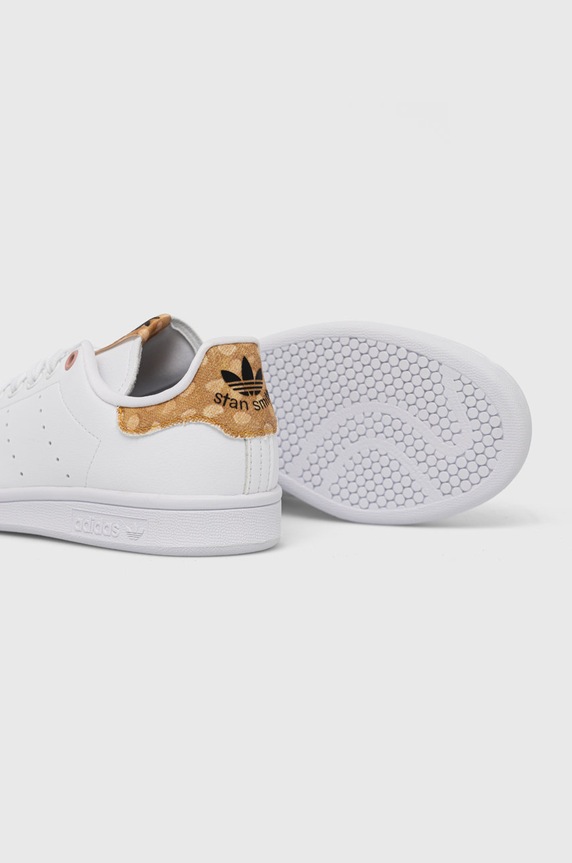 Boty Tenisky adidas Originals Disney Stan Smith GZ6251 bílá