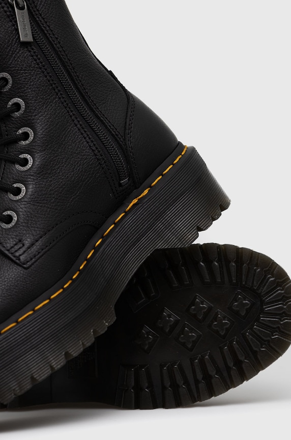 Dr. Martens bőr bakancs Jadon III fekete DM26378001
