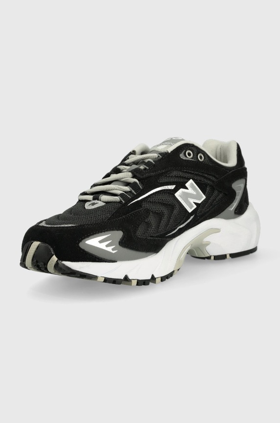 Obuwie New Balance sneakersy ML725R ML725R czarny