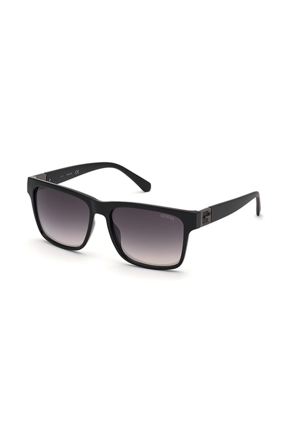 Солнцезащитные очки Guess чёрный GU00004.5801Q