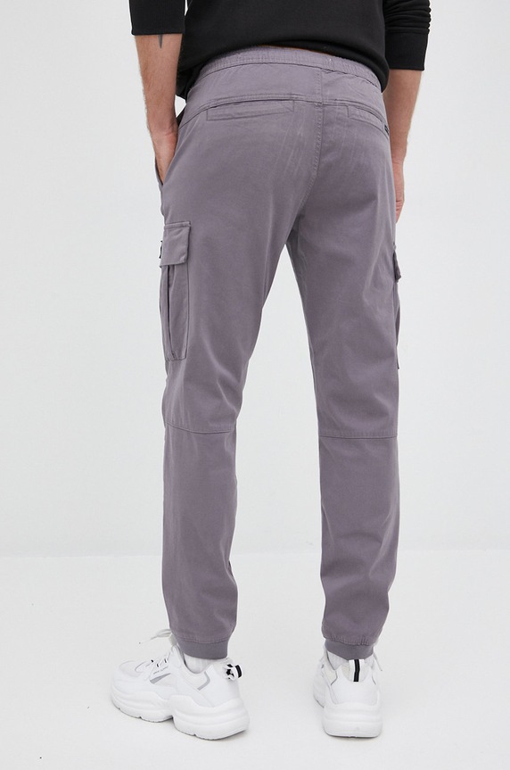 Oblečenie Nohavice Calvin Klein Jeans J30J319650.PPYY fialová